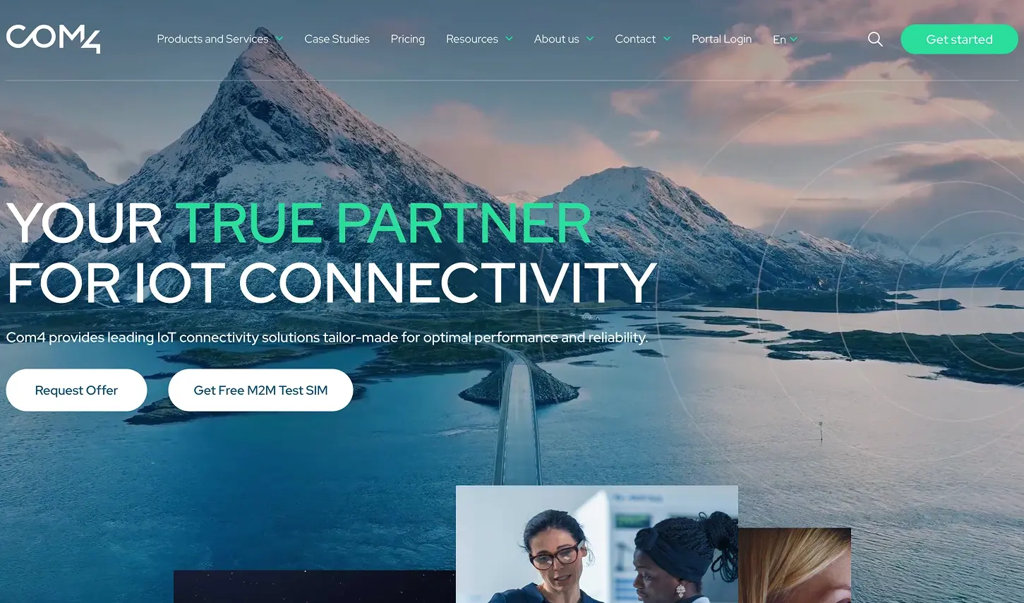 Case study listing page Com4 - website screenshot